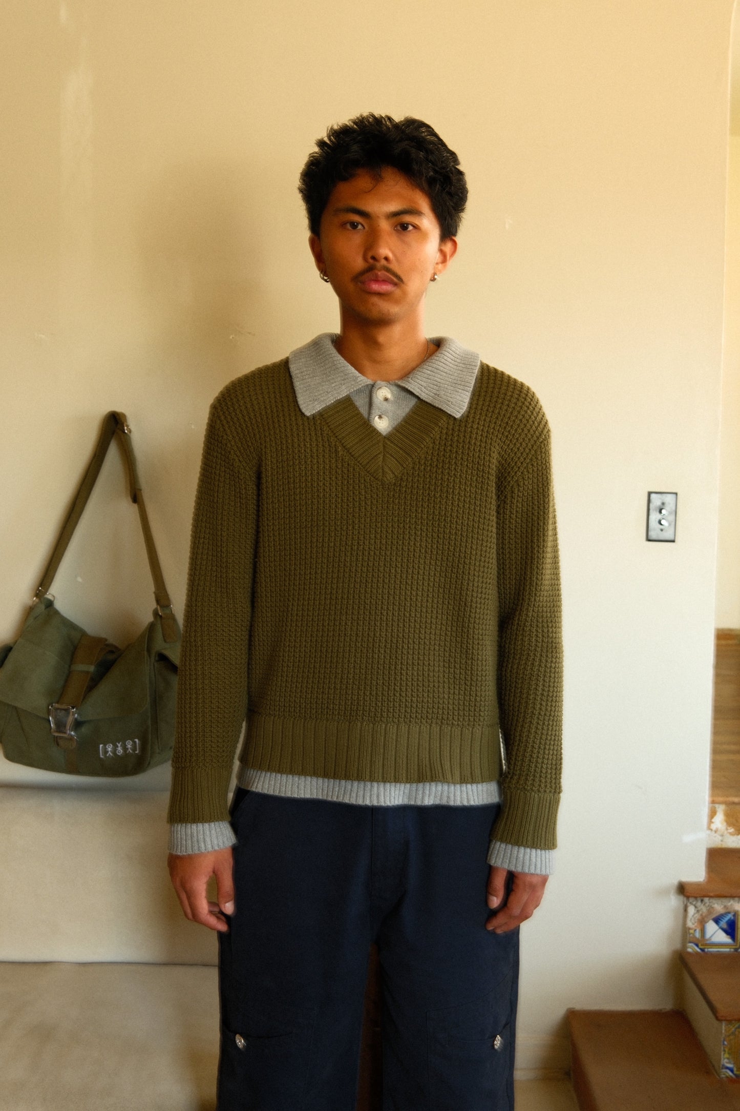 Dual V Polo - Olive/Stone