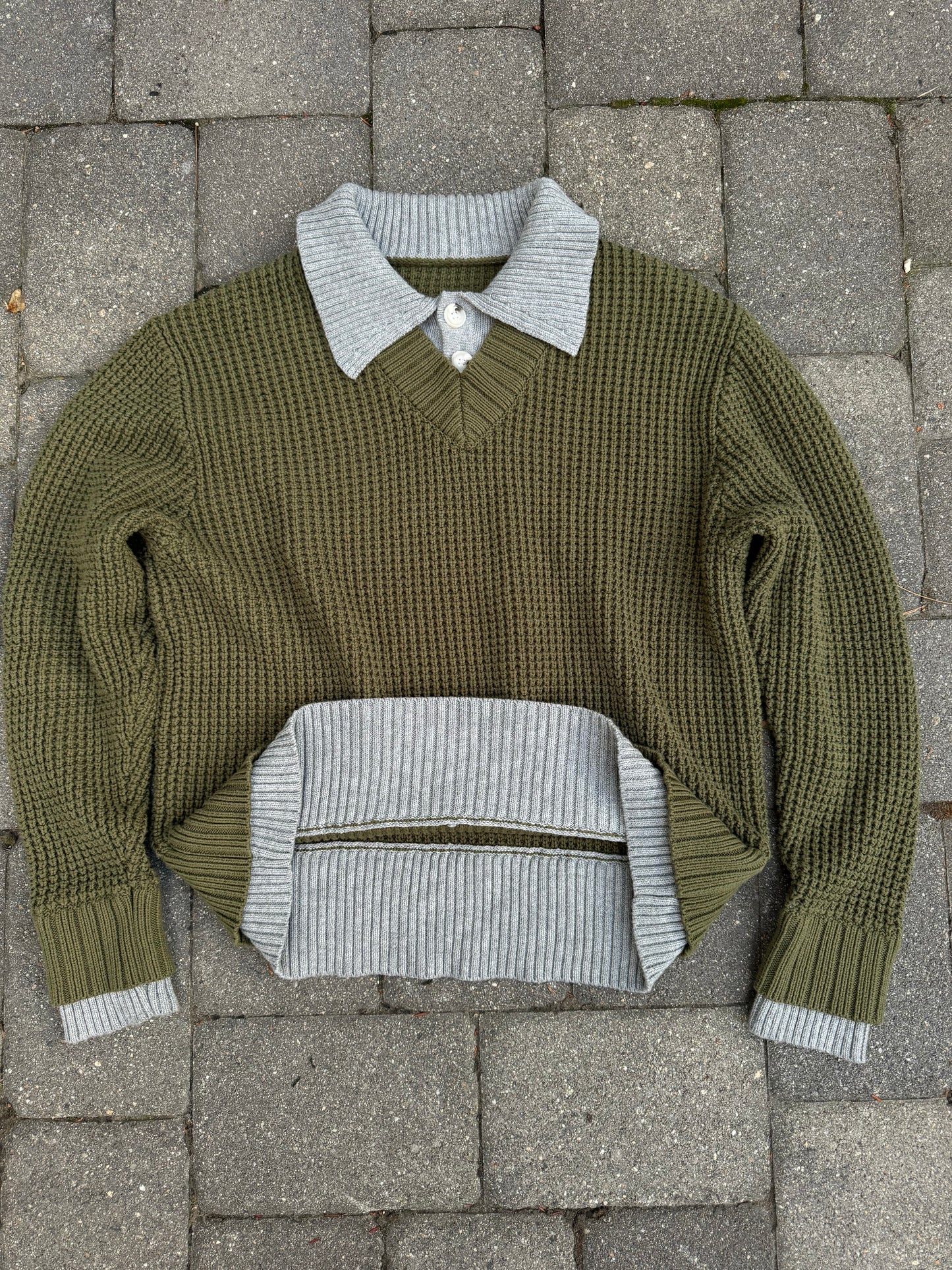 Dual V Polo (Olive + Stone)