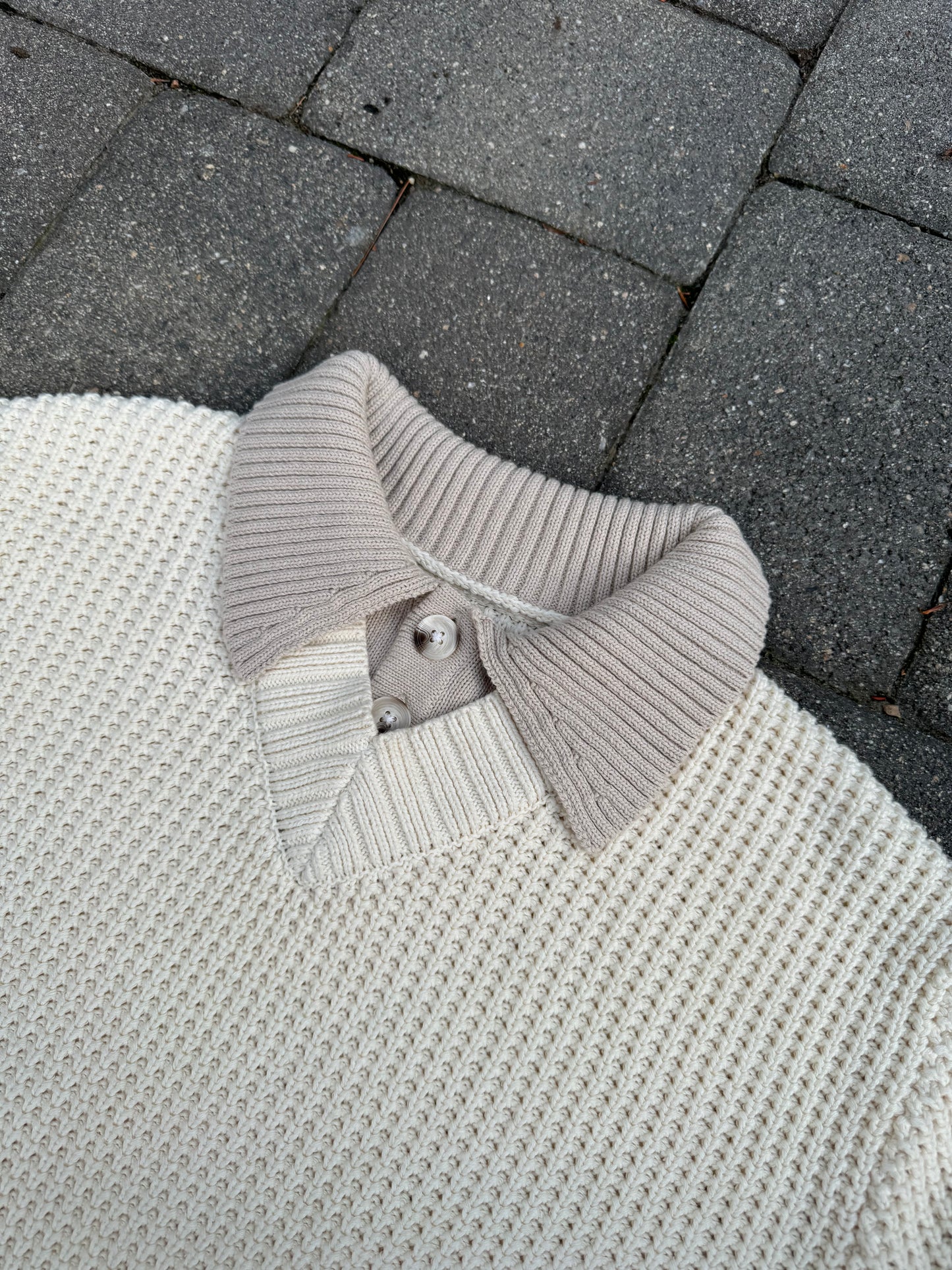 Dual V Polo (Cream + Beige)