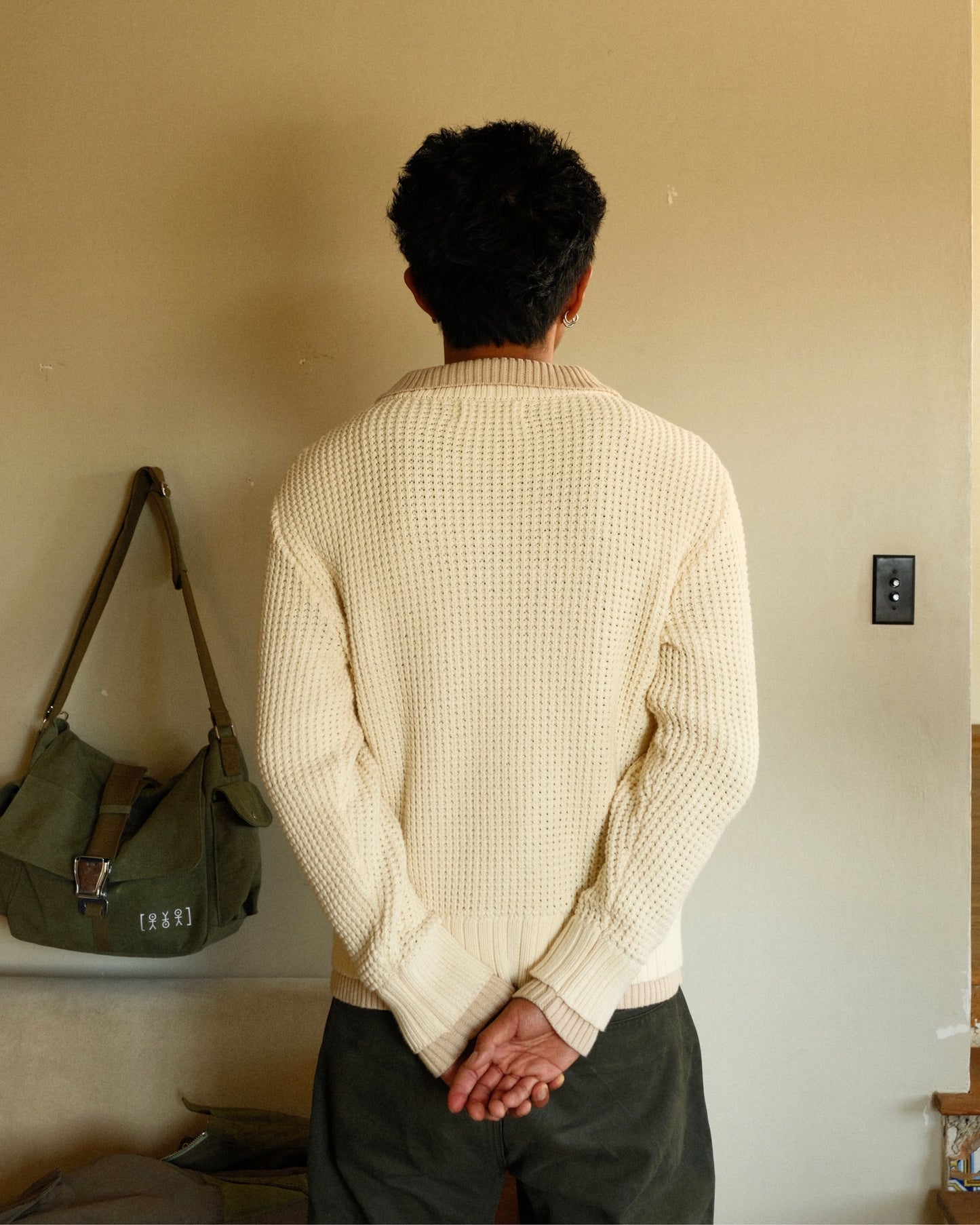 Dual V Polo Cream/Beige