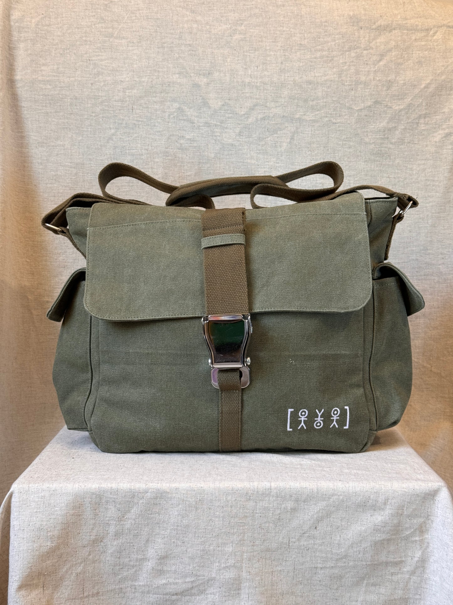 Airplane Carrier Bag (Olive)