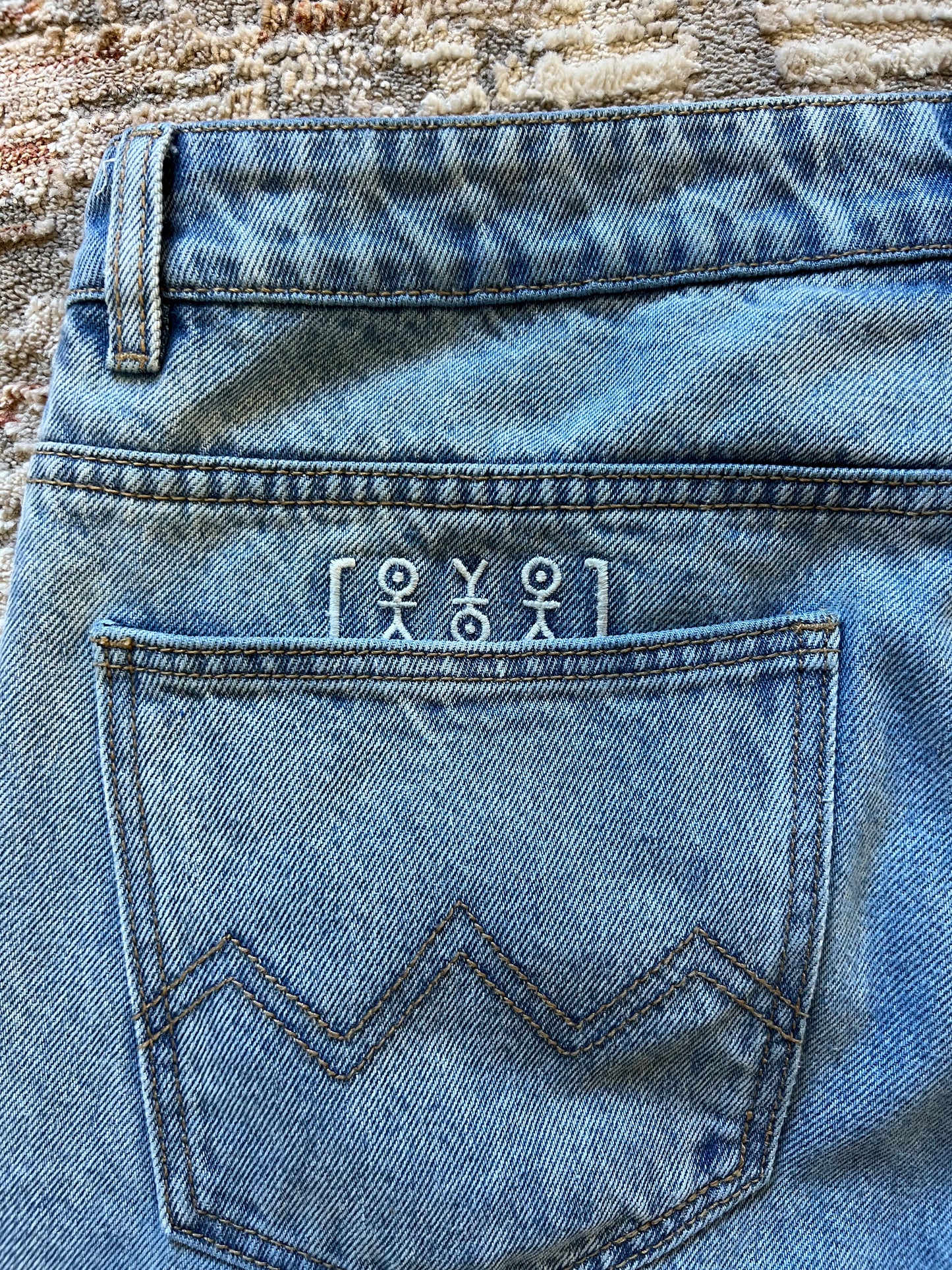 Everyday Jean (Light Indigo Wash)