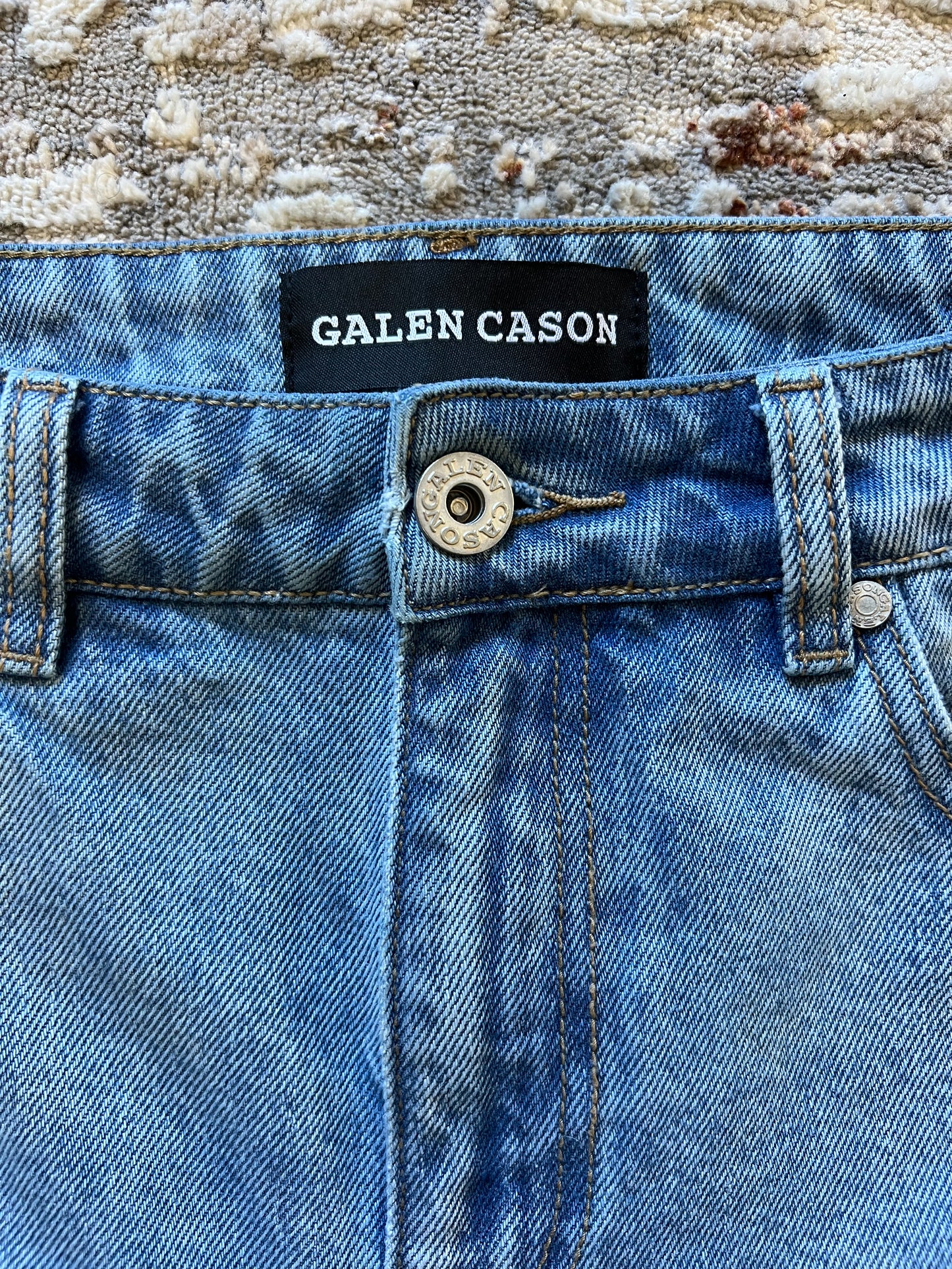 Everyday Jean (Light Indigo Wash)