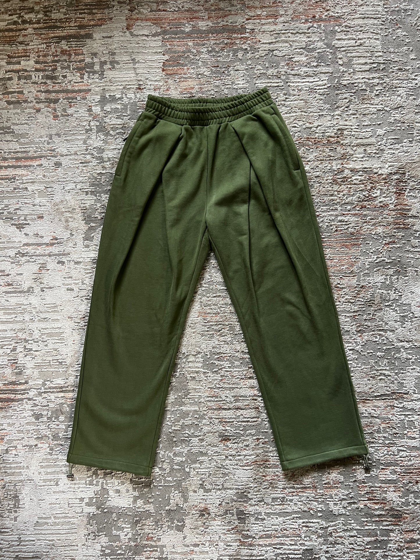 Directional Sweatpant (Olive)