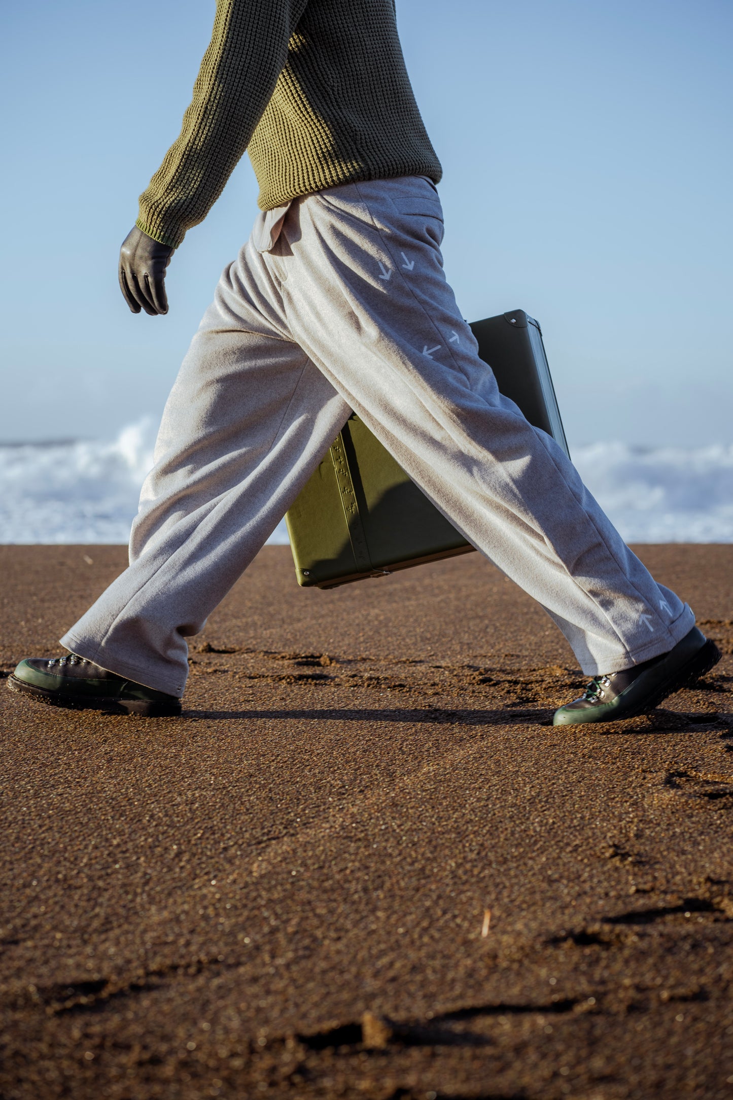 Wool-Blend Pleated Trouser