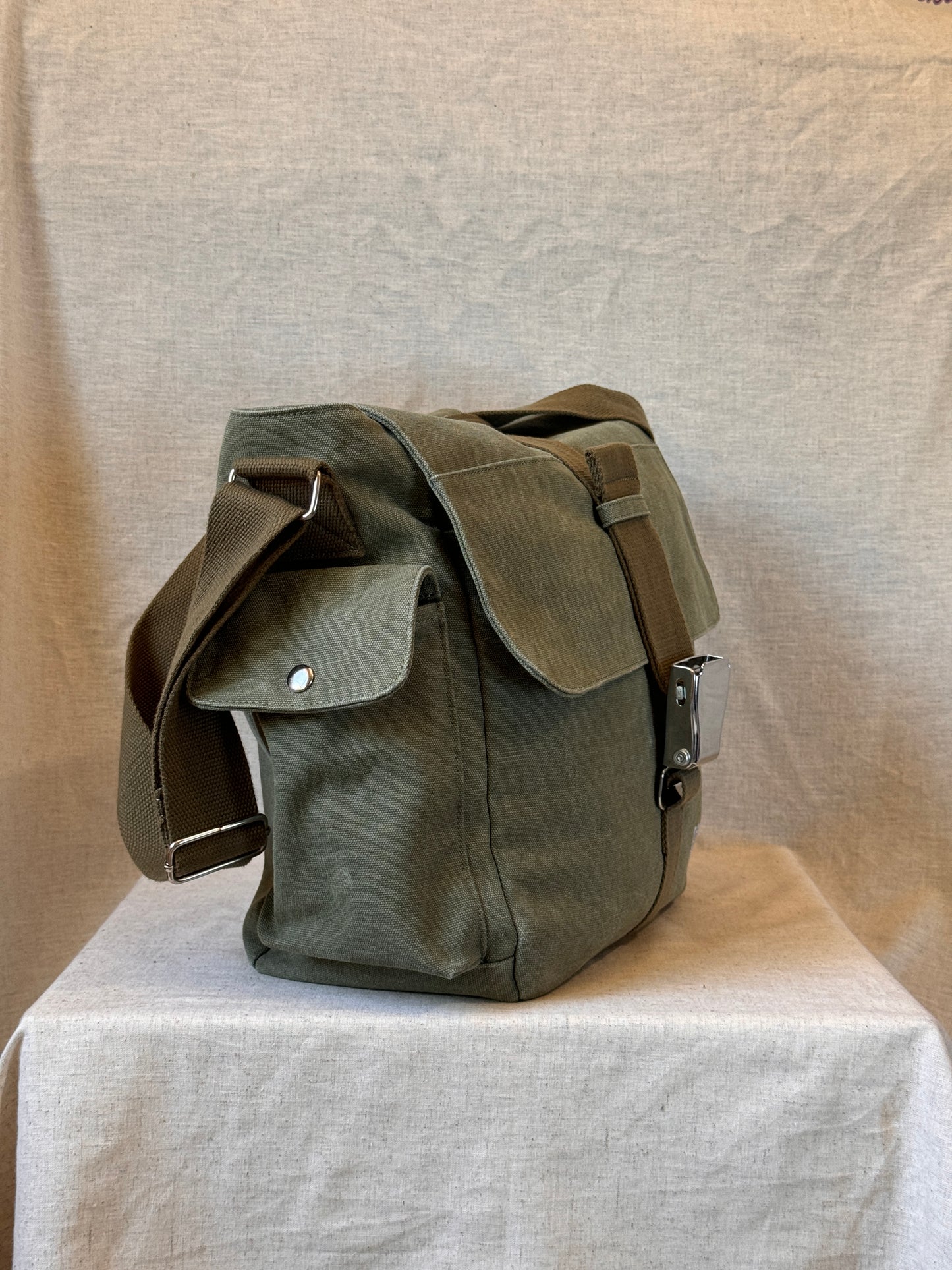 Airplane Carrier Bag (Olive)