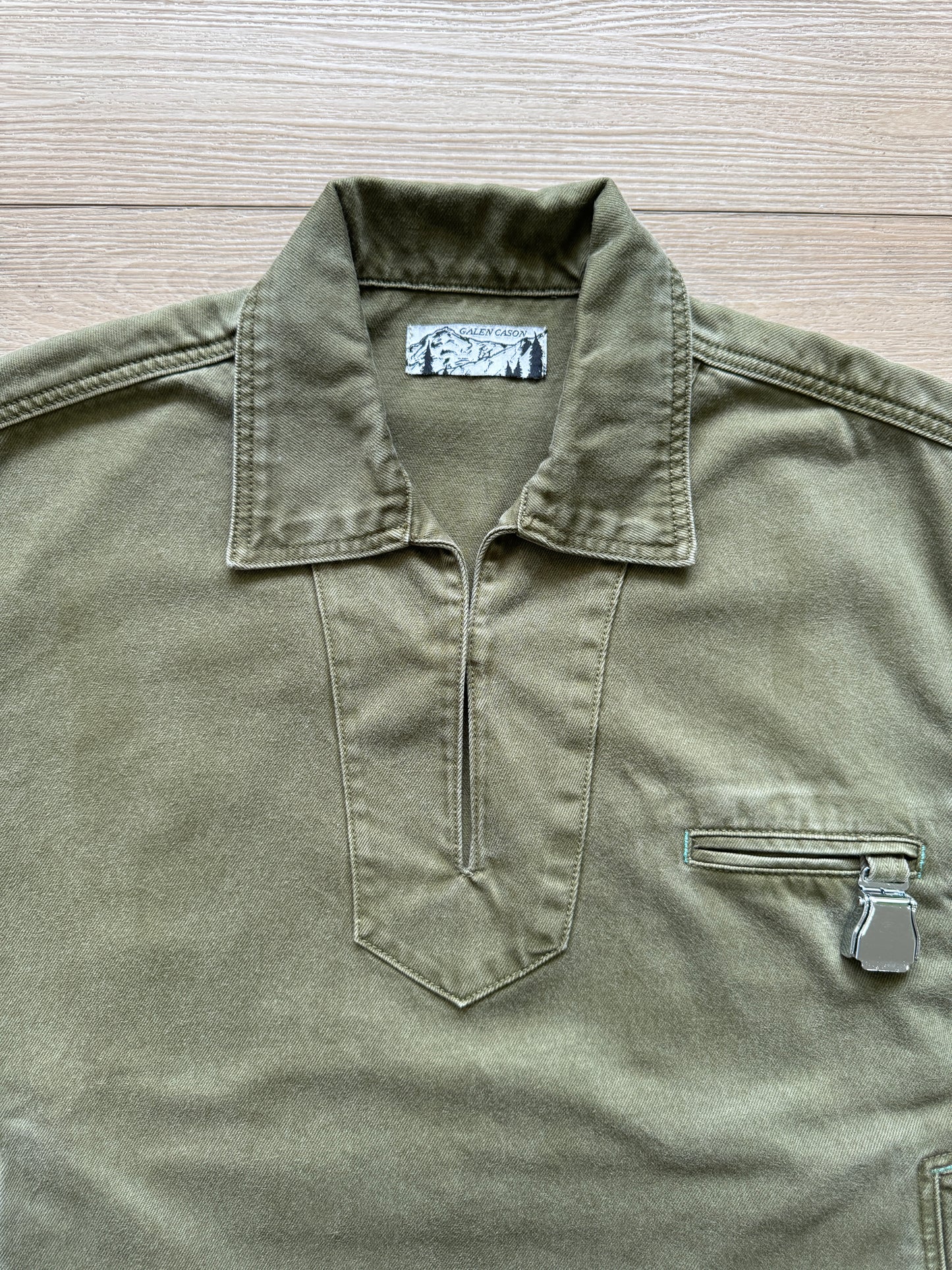 Garden Denim Pull Over (Olive)