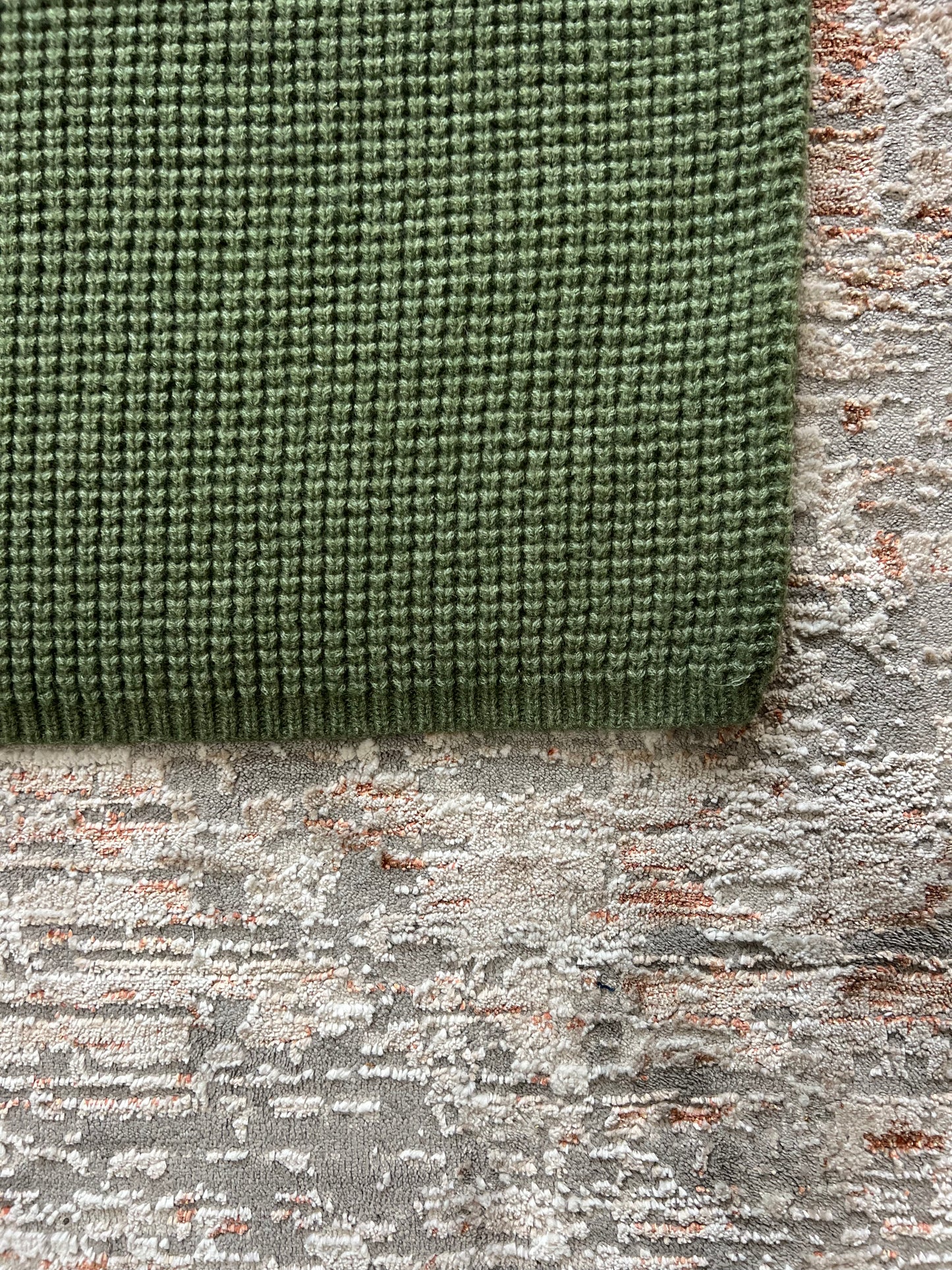 Directional Knit (Olive)