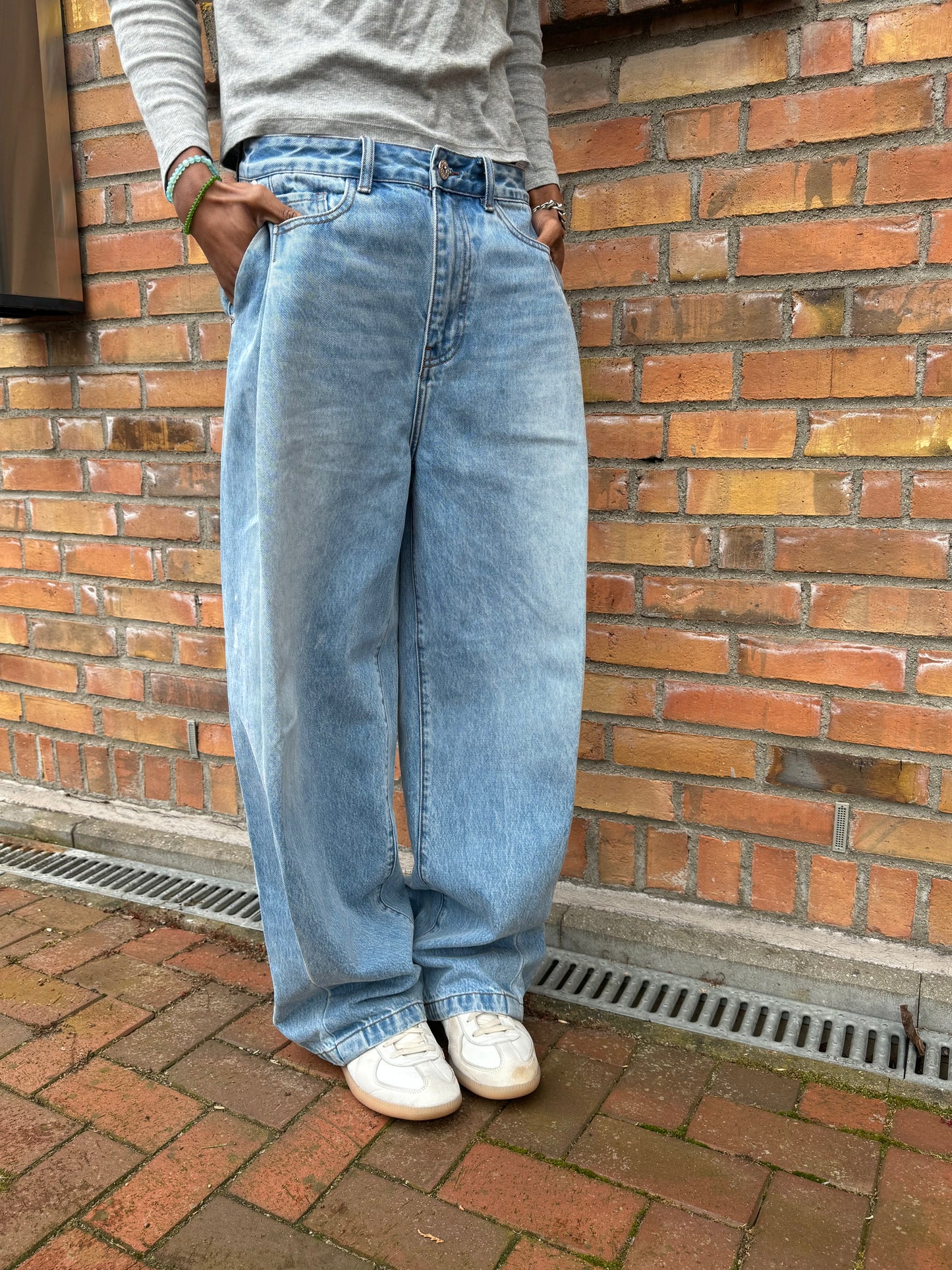 Everyday Denim (Pleated) Light Wash Blue